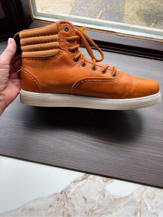 Supra Other - Supra Men's High-Top Sneakers in Tan Leather